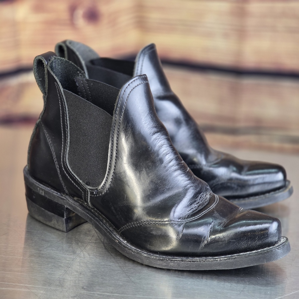 Dayton Rancheros Chelsea Leather Boots - size 42/ men's 9